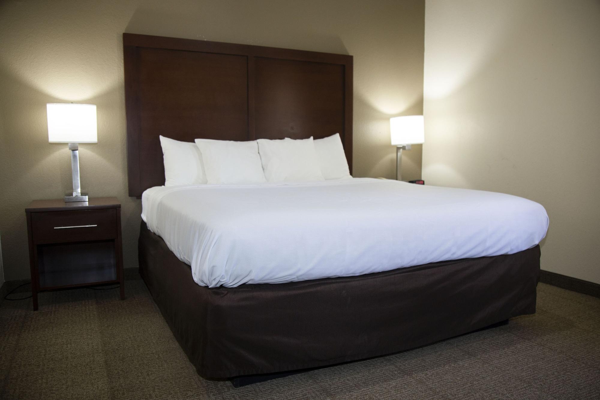 Ardmore Inn & Suites Адмор Екстериор снимка