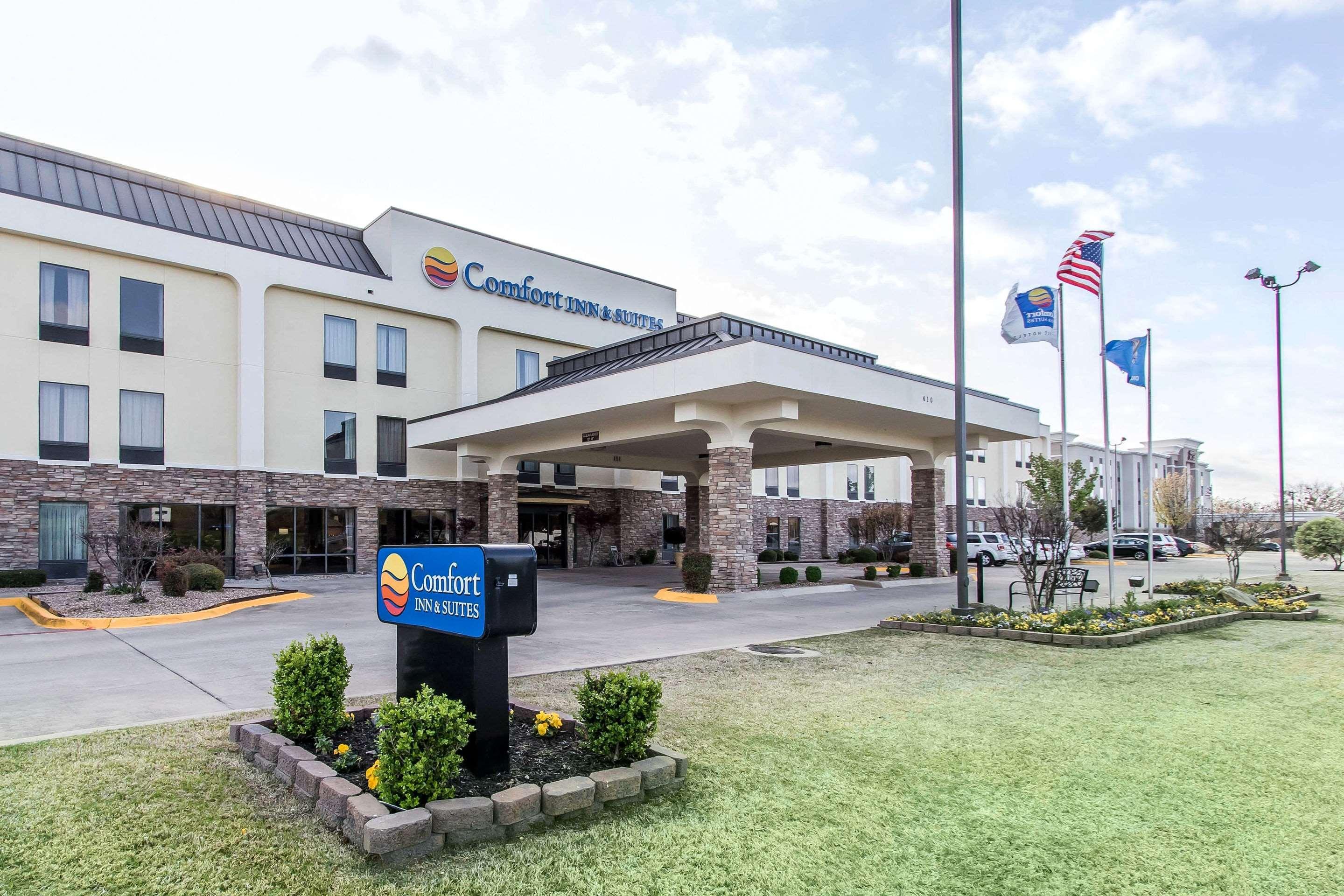 Ardmore Inn & Suites Адмор Екстериор снимка